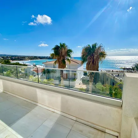 Coral Bay Beach Villa Paphos Exterior photo